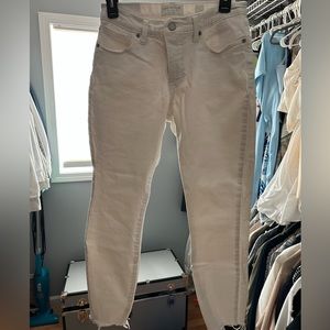 White lucky brand jeans size 4 aka 27